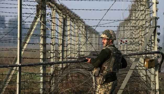 पुंछ सेक्टर में पाकिस्तान की गोलीबारी में 50 वर्षीय महिला घायल