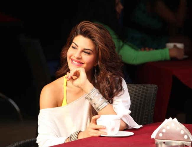 चुनौतीपूर्ण निभाने के लिए तैयार हूं: जैकलीन फर्नांडीज