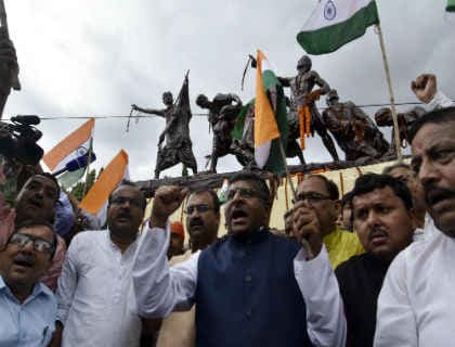 तिरंगा यात्रा से देश के युवाओं में आया है नया जोश : रविशंकर