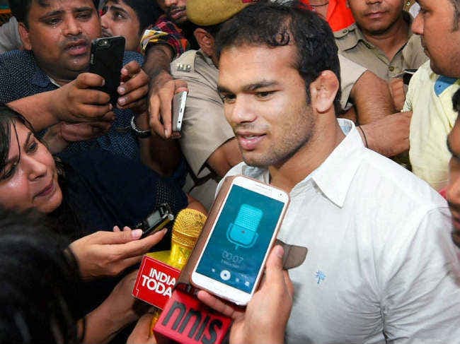 नरसिंह के साथ मजबूती से खड़ा है डब्ल्यूएफआई