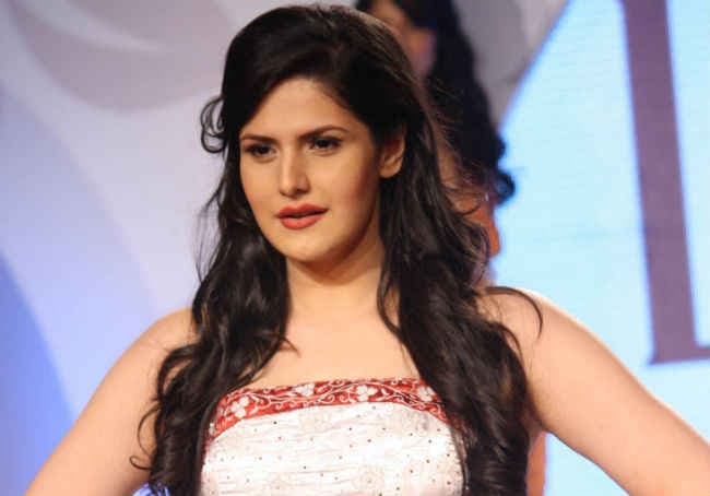 इस अभिनेता संग काम करने को बेहद उत्‍साहित हैं जरीन खान