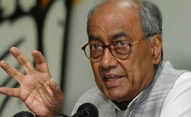कांग्रेस नेता दिग्विजय के विवादित बोल, J&K को बताया भारत ऑक्युपाइड कश्‍मीर