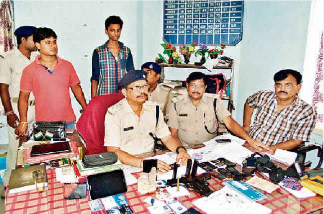 डॉक्टरों से रंगदारी मांगनेवाला गिरफ्तार, हथियार बरामद