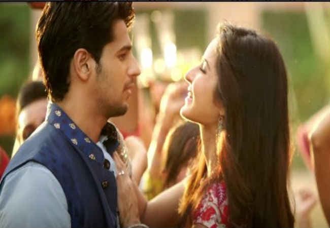 ''सैराट'' के नक्‍शेकदम पर चल रहे है ''बार-बार देखो'' के निर्माता