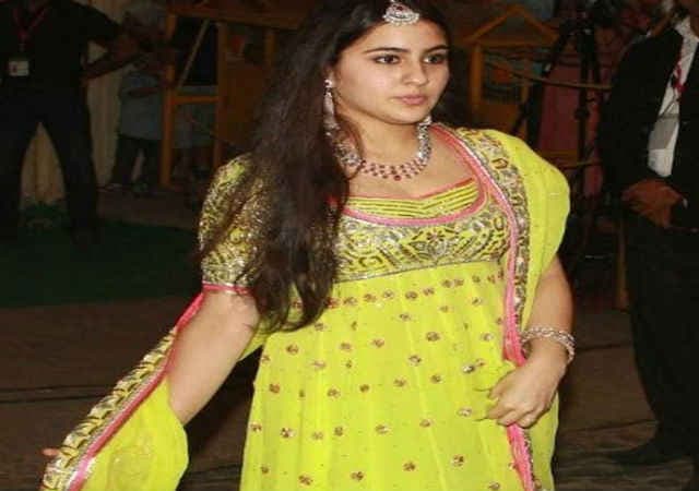 बेताब के रीमेक में सनी का बेटा हीरो, अमृता की बेटी को फिल्म ऑफर