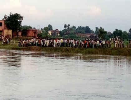 औरंगाबाद नाव हादसा : मरनेवालों की संख्या हुई पांच, तीन और शव बरामद