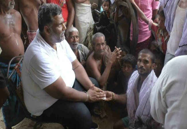 बिहार के बाढ़ पीड़ितों का कर्ज माफ करे सरकार : पप्पू यादव