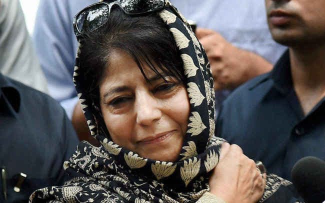 महबूबा मुफ्ती ने पीएम नरेंद्र मोदी को दिया संदेश, कश्मीर मुद्दे के समाधान के लिए ‘वाजपेयी पथ'' पर ही आगे बढ़ें