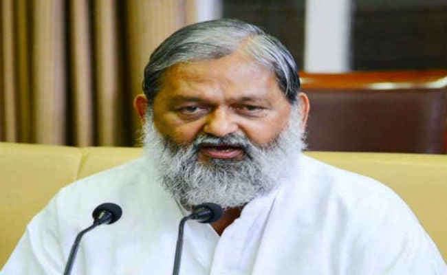 हरियाणा के मंत्री ने धार्मिक सम्प्रदाय को 50 लाख रुपये का दिया दान, छिड़ा विवाद