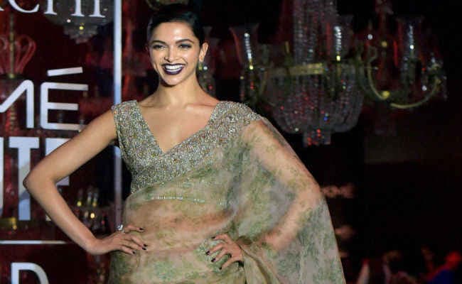 ‘पद्मावती'' के लिए 11 करोड़ रुपये लेंगी दीपिका पादुकोण, जानें पूरा सच ?