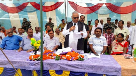 मझिआंव में मंत्री रामचंद्र चंद्रवंशी ने लगाया जनता दरबार, कहा