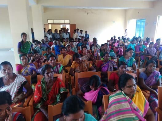 शौचालय नर्मिाण के लिए लोगों को प्रेरित करें : डीडीसी