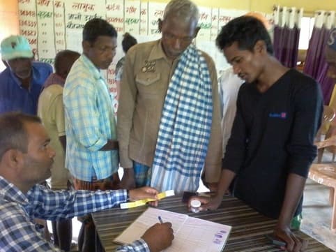 टीबी के लक्षण व उपचार की दी जानकारी