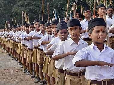 गोवा : सुभाष वेलिंगकर को हटाए जाने के विरोध में 300 आरएसएस कार्यकर्ता देंगे इस्तीफा