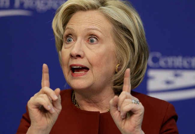 अपनी पहली विदेश परीक्षा में विफल रहे डोनाल्ड ट्रंप : हिलेरी क्लिंटन