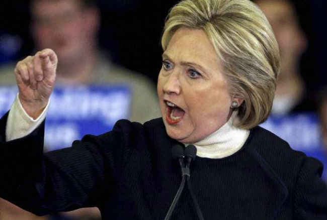 हिलेरी की ट्रम्प पर बढत घटकर आधी हुई, प्रमुख राज्यों में आगे