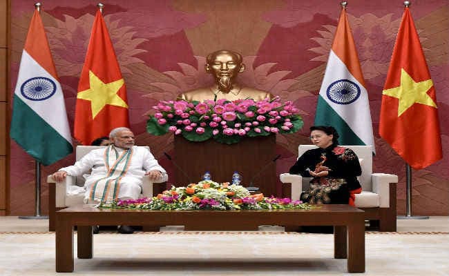 दक्षिण चीन सागर पर भारत ने सुझाया रास्ता, वियतनाम  के नेताओं ने की तारीफ