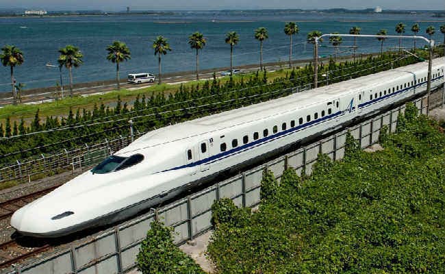 चीन ने दुनिया में 20,000 किमी लंबी बुलेट ट्रेन ट्रैक तैयार किया