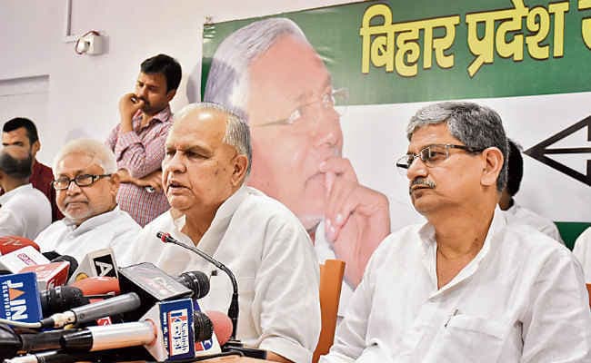 शहाबुद्दीन-रघुवंश के बयान पर गरमायी सियासत, JDU की अपील, RJD में गंठबंधन धर्म का हो पालन