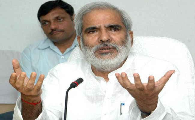 रघुवंश बोले, पार्टी के साथ हूं, अभिव्यक्ति की है आजादी