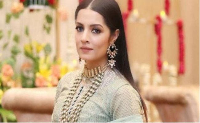 #So_Sad : दोबारा जुड़वा बच्चों की मां बनी सेलिना जेटली ने खो दिया एक बेटा