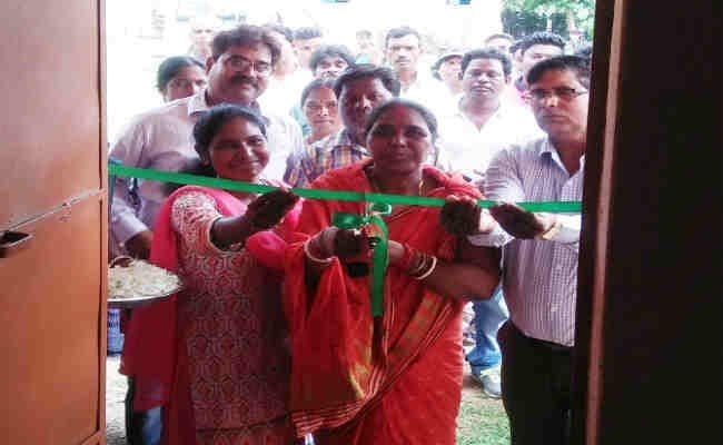 पूर्वी सिंहभूम के पोटका प्रखंड में खुला राज्य का पहला मिनी एटीएम