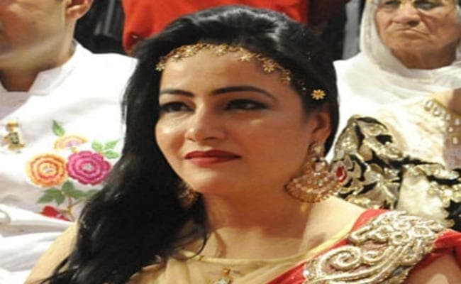 HoneyPreet Under Arrest : सात राज्यों की पुलिस भी नहीं ढूंढ़ पायी, 39वें दिन किया SURRENDER