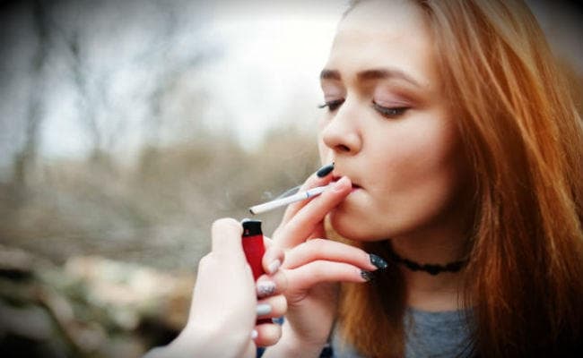 एसएमएस छुड़ा सकता है गर्भवती महिलाओं से धूम्रपान....जानिए कैसे