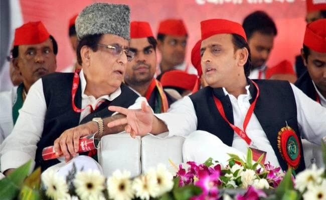 अखिलेश सपा के निर्विरोध अध्यक्ष निर्वाचित, कहा-भाजपा को रोकने का दम सिर्फ हमारे दल में