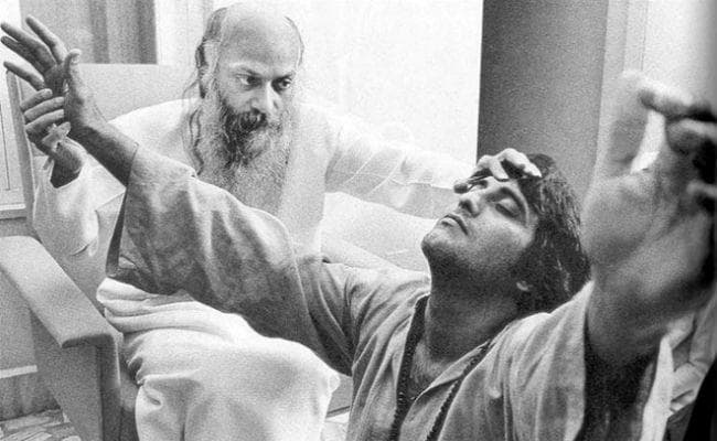 ...तो शायद अमिताभ बच्‍चन से भी आगे होते विनोद खन्ना