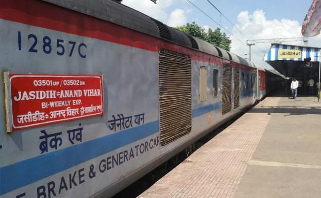 देवघर के लिए आज ऐतिहासिक दिन, दोहरे ट्रेन की सौगात, वाई-फाई, नया स्टेशन, एम्स के लिए भूमिपूजन