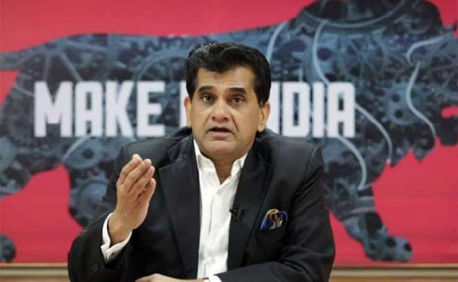 बीफ-शराब पर हंगामे के बीच नीति आयोग CEO का बड़ा बयान : राज्य तय नहीं कर सकते पर्यटकों का खानपान