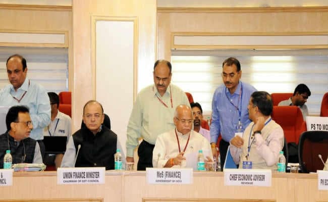 GST पर बड़ी राहत, सरकार ने ज्वेलर्स और छोटे कारोबारियों को दी दिवाली गिफ्ट