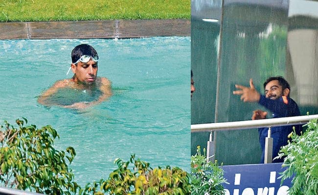 भारत-ऑस्ट्रेलिया के बीच भिड़ंत : बारिश में विराट करने लगे डांस  नेहरा ने स्वीमिंग का मजा लिया