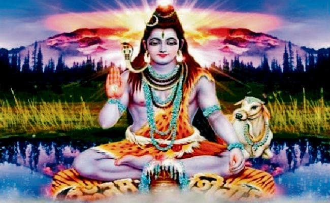 16 सोमवार व्रत से पूरी होती हैं मन्नतें