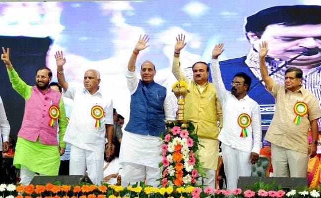 गृह मंत्री राजनाथ ने कहा-भारत मजबूत देश, चीन के साथ हम विवादास्पद मुद्दों को हल करने की स्थिति में