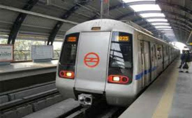 मेट्रो को लेकर दिल्ली सरकार और केंद्र में ठनी, विधानसभा में हंगामें के आसार