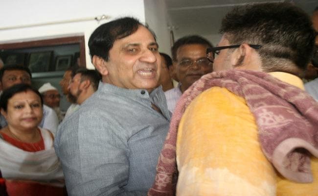 बिहार प्रदेश कांग्रेस की बैठक में राहुल गांधी को पार्टी का राष्ट्रीय अध्यक्ष बनाये जाने का प्रस्ताव पारित