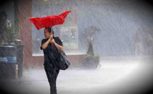 बिहार : आज और कल भारी बारिश की आशंका, झारखंड व बंगाल में तूफान व भारी बारिश की चेतावनी