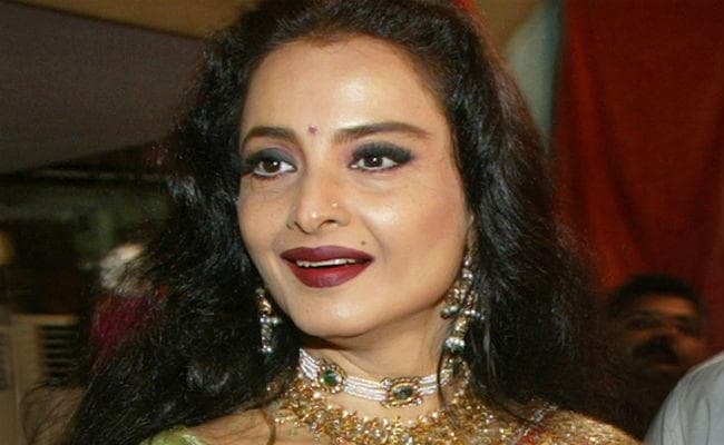 जानें, क्‍या है ''एजलेस ब्‍यूटी'' रेखा की खूबसूरती का राज...?