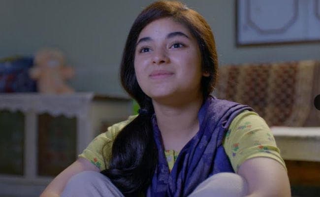 इस मामले में खुद को लकी मानती हैं जायरा वसीम, जानें ये दिलचस्‍प बातें...