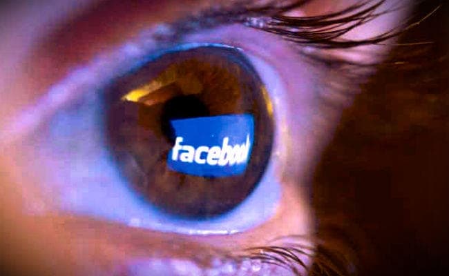 व्हॉट्सएप और फेसबुक पर ऐसे रिकॉर्ड करें वीडियो कॉल