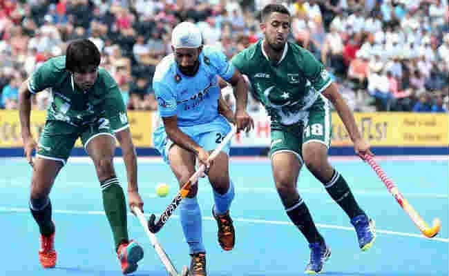 पाकिस्तान पर धमाकेदार जीत के बाद भारतीय हॉकी टीम को बधाईयों का तांता