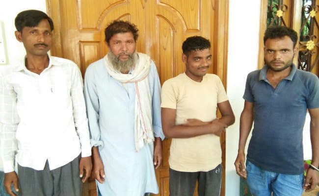 मानसिक रूप से बीमार अली को लालमन ने घर पर रखा, गूगल की मदद से मिले परिवार वाले