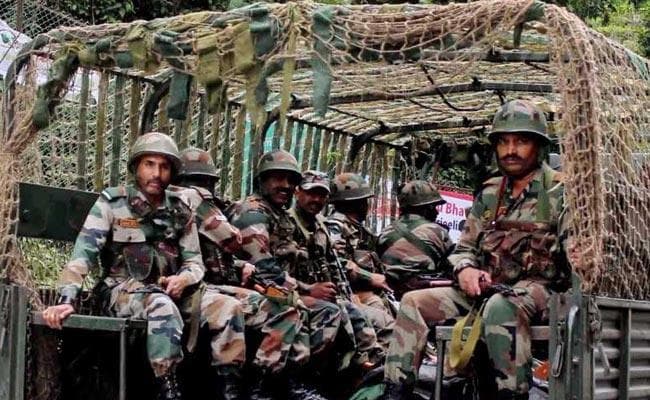 #Bengal : ममता की नाराजगी के बाद केंद्र ने दार्जीलिंग में 800 अर्द्धसैन्य बलों की तैनाती जारी रखने की दी मंजूरी