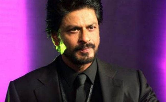 तो इसलिए शाहरुख अभी और इंतजार करेंगे