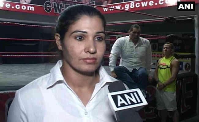 WWE के साथ जुड़ने वाली पहली भारतीय महिला पहलवान कविता देवी ने खली को दिया सफलता का श्रेय
