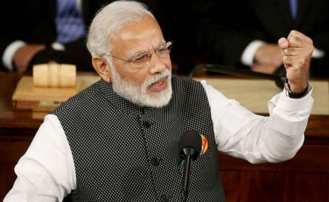 PM मोदी ने INS तारिणी की महिला चालक दल को दी दीवाली की बधाई, 20 को जायेंगे केदारनाथ