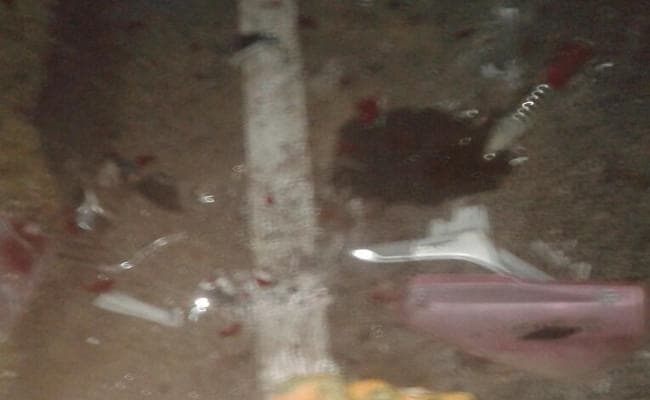 IN PICS : बोकारो के झरिया-पुरुलिया मुख्यपथ पर सड़क हादसा, दो युवकों की मौत