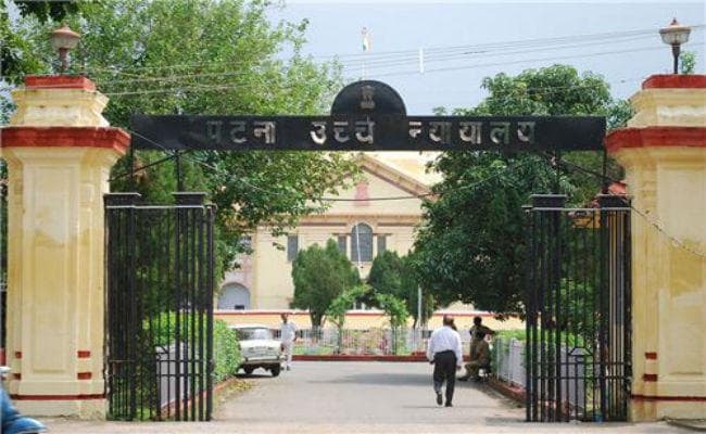 बिहार बोर्ड पर पटना हाईकोर्ट ने लगाया 5 लाख का जुर्माना, पढ़िए पूरी खबर